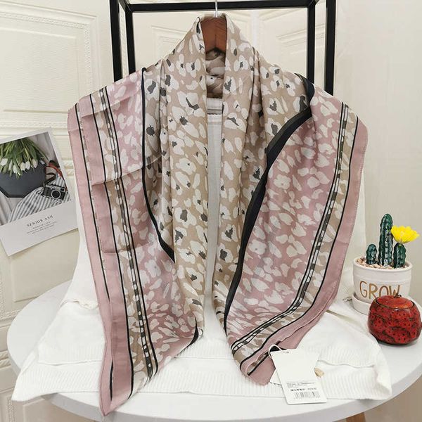 sarongs new korean scarf leopard print gray pink square scarf women' decorative sunscreen scarf functional silk thin scarf p230323, Blue;gray
sarongs new korean scarf leopard print gray pink square scarf women' decorative sunscreen scarf functional silk thin scarf p230323, Blue;gray