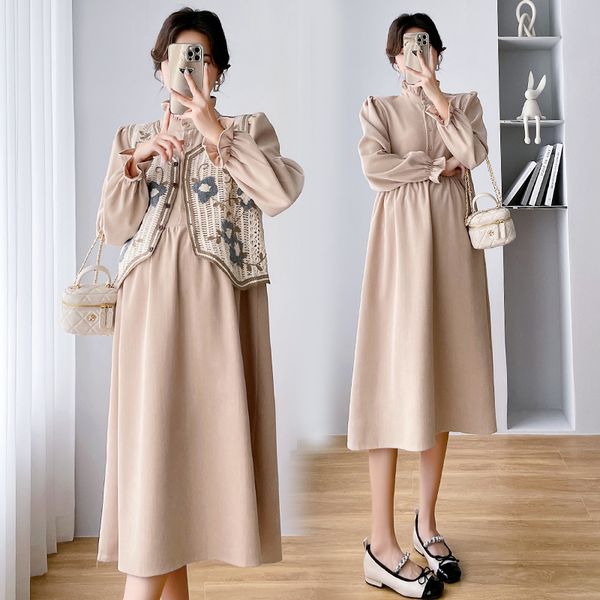 maternity dresses 8819# autumn korean fashion pregnant women's dress embroidered tank set elegant a-line clothing pregnant women's, White
maternity dresses 8819# autumn korean fashion pregnant women's dress embroidered tank set elegant a-line clothing pregnant women's, White