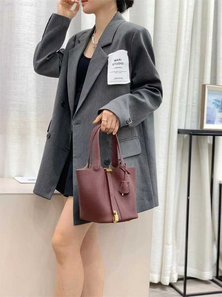 designer luxury style vegetable basket togo grain layer cow leather bucket bun mother portable woman bag gold buckle95jbbk5c picotin
designer luxury style vegetable basket togo grain layer cow leather bucket bun mother portable woman bag gold buckle95jbbk5c picotin