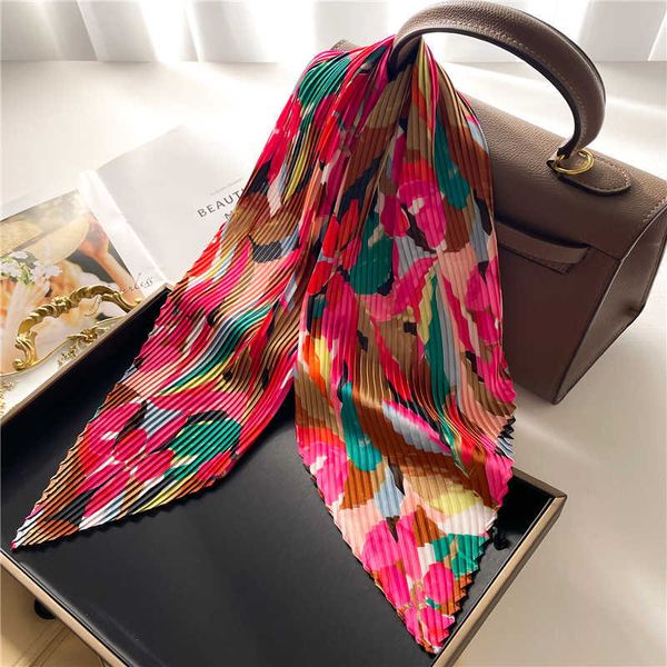 sarongs 2022 summer crinkle square scarf for women print silk shawl neckerchief female head wraps foulard satin hijab hair band bandana p230, Blue;gray
sarongs 2022 summer crinkle square scarf for women print silk shawl neckerchief female head wraps foulard satin hijab hair band bandana p230, Blue;gray