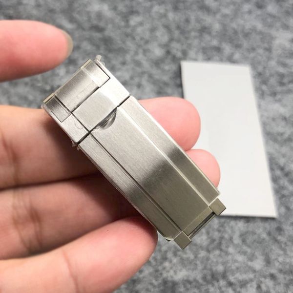 buckles 904l steel watch buckle clasp for submariner 116610 20mm width bracelet parts aftermarket replacement 230404, Slivery;black
buckles 904l steel watch buckle clasp for submariner 116610 20mm width bracelet parts aftermarket replacement 230404, Slivery;black