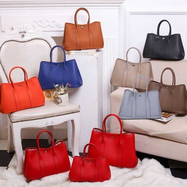 wholesale original party garden home tote bags online shop bag one shoulder portable layer cowhide mother's go out large capacity weddi
wholesale original party garden home tote bags online shop bag one shoulder portable layer cowhide mother's go out large capacity weddi