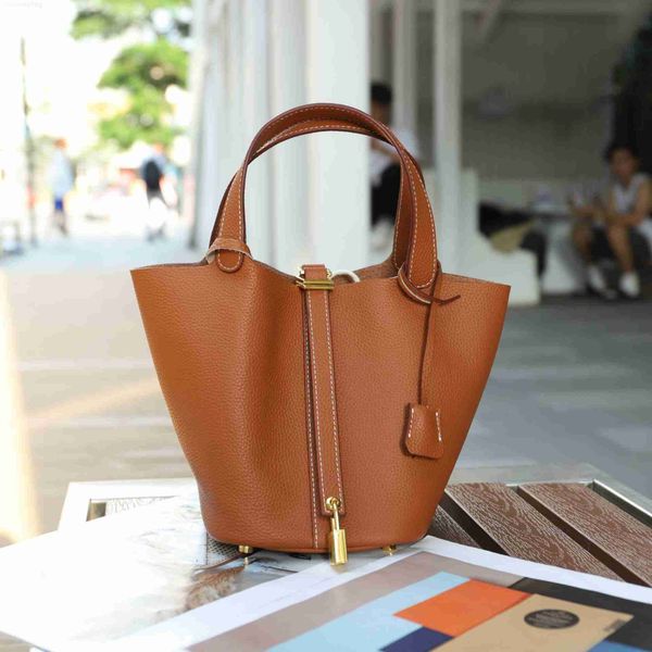 designer luxury bag vegetable basket women's leather hand shoulder litchi grain bucket bagjhzcqru4 picotin
designer luxury bag vegetable basket women's leather hand shoulder litchi grain bucket bagjhzcqru4 picotin