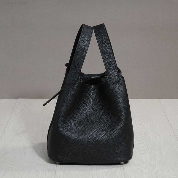 designer luxury vegetable lunch pack bag tidal layer cowhide bucket cabbage basket picnic handbag3we8530f picotin
designer luxury vegetable lunch pack bag tidal layer cowhide bucket cabbage basket picnic handbag3we8530f picotin