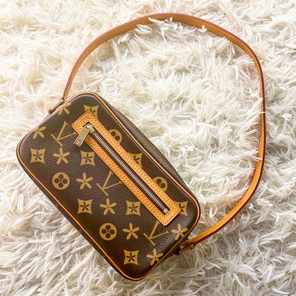 woman fashion m46321 cite luxury tote handbag bags womens man briefcases designer purse old flower pochette clutch shoulder bag cross body t
woman fashion m46321 cite luxury tote handbag bags womens man briefcases designer purse old flower pochette clutch shoulder bag cross body t