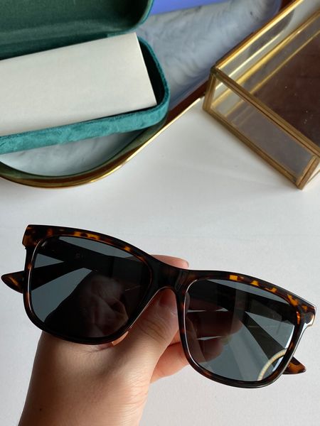 designer sunglasses men fashion sunglasses with men and ladies high sense very good, White;black
designer sunglasses men fashion sunglasses with men and ladies high sense very good, White;black