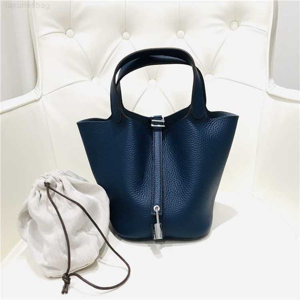 designer luxury bag layer cow skin litchi grain women's vegetable basket bucket fashion simple leisure handbagrnwgmrum picotin
designer luxury bag layer cow skin litchi grain women's vegetable basket bucket fashion simple leisure handbagrnwgmrum picotin