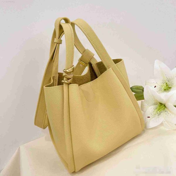 designer luxury bag genuine leather vegetable basket bucket cowhide portable underarm single shoulder large capacity diagonal cross women�
designer luxury bag genuine leather vegetable basket bucket cowhide portable underarm single shoulder large capacity diagonal cross women�