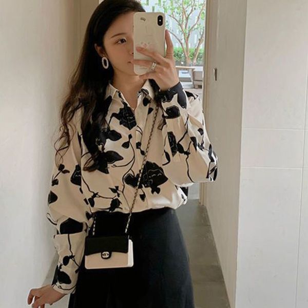 women's blouses shirts mexzt vintage women spring pringt loose turn down collar streetwear ladies casual long sleeve all match 230404, White
women's blouses shirts mexzt vintage women spring pringt loose turn down collar streetwear ladies casual long sleeve all match 230404, White