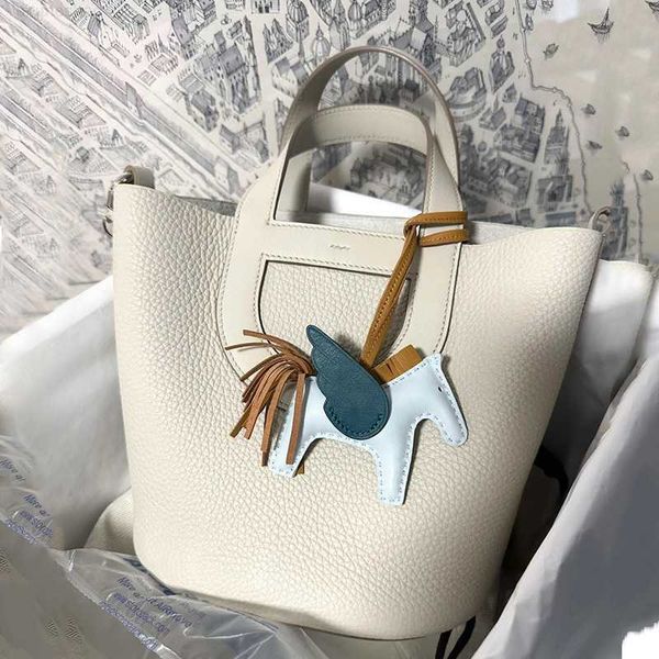 designer luxury pig nose vegetable basket togo layer cowhide large capacity portable bucket commuter women's bagzpr601et picotin
designer luxury pig nose vegetable basket togo layer cowhide large capacity portable bucket commuter women's bagzpr601et picotin