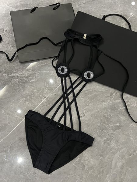 backless bikini set women swimsuits black underwear lingerie with diamonds letter 23ss luxury 11
backless bikini set women swimsuits black underwear lingerie with diamonds letter 23ss luxury 11