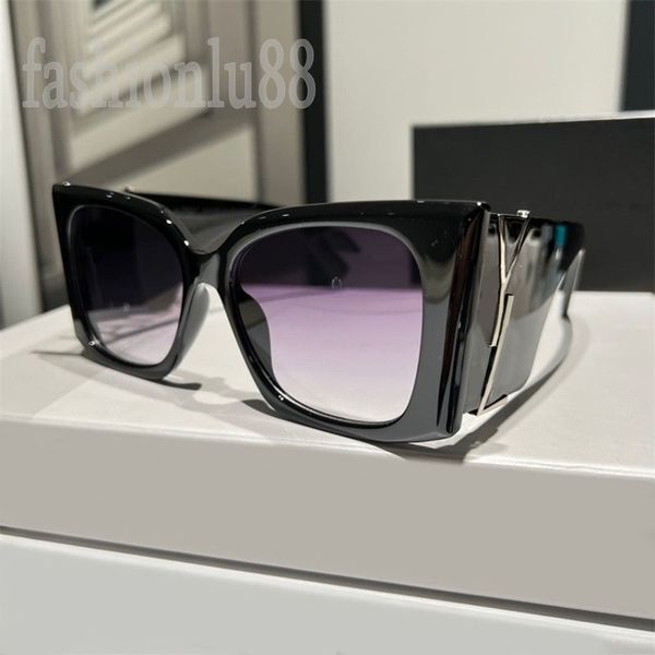 mens sunglass luxury designer sunglasses leopard print summer beach shield lunette homme fashion trendy uvb protection black glasses for wom, White;black
mens sunglass luxury designer sunglasses leopard print summer beach shield lunette homme fashion trendy uvb protection black glasses for wom, White;black