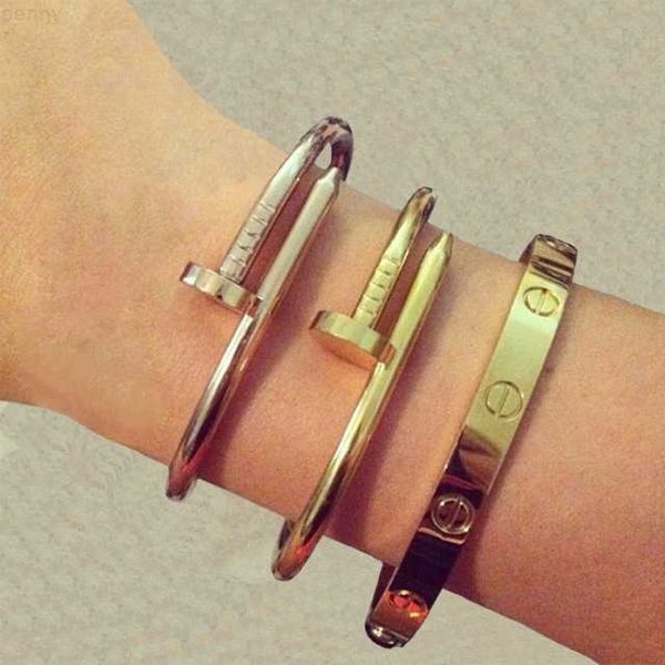luxury designer 316l stainless steel 18k gold plated screwdriver screw love brand bangle bracelet for women and men, Silver
luxury designer 316l stainless steel 18k gold plated screwdriver screw love brand bangle bracelet for women and men, Silver
