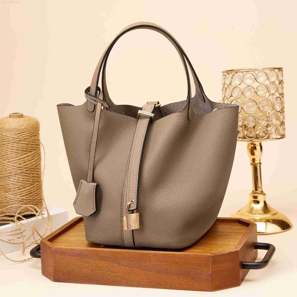 designer luxury bag vegetable premium female bucket portable cabbage basket tide picotin
designer luxury bag vegetable premium female bucket portable cabbage basket tide picotin