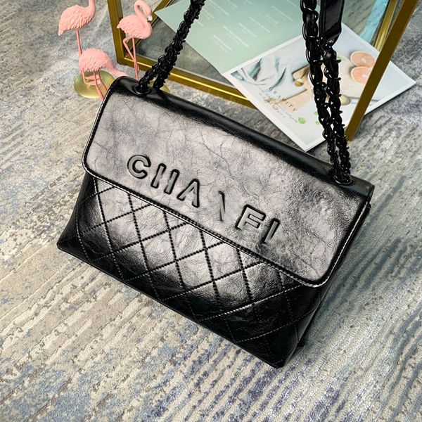 24/32cm womens designer tote bag shoulder handbags patchwork oil wax leather calfskin all black metal hardware matelasse chain large capacit
24/32cm womens designer tote bag shoulder handbags patchwork oil wax leather calfskin all black metal hardware matelasse chain large capacit