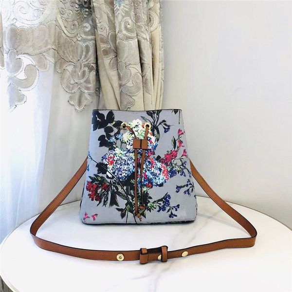 designer bags luxury tote neonoe mm bucket bag m44022 m21235 m44021 golden flowery floral garden collection rose poudre leather ladies handb
designer bags luxury tote neonoe mm bucket bag m44022 m21235 m44021 golden flowery floral garden collection rose poudre leather ladies handb