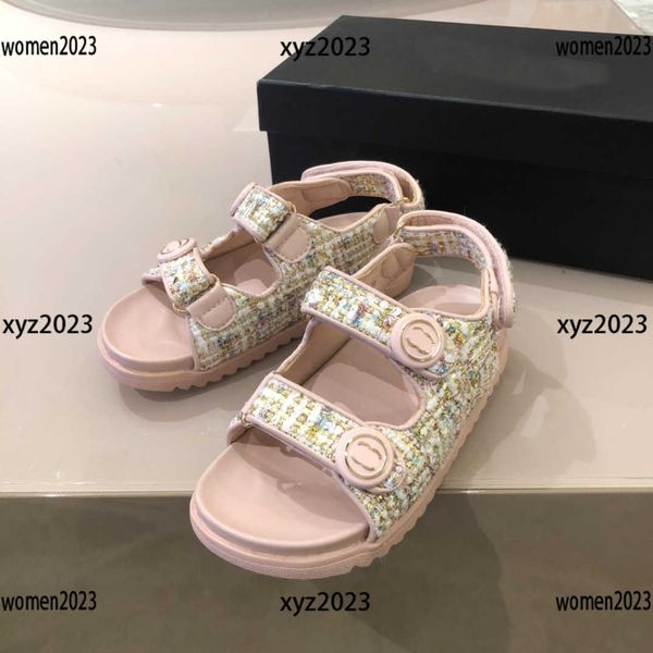 kids shoes designer sandals baby slippers child shoes summer ankle-wrap cool rubber products cost price box packaging children's size 2, Black;red
kids shoes designer sandals baby slippers child shoes summer ankle-wrap cool rubber products cost price box packaging children's size 2, Black;red