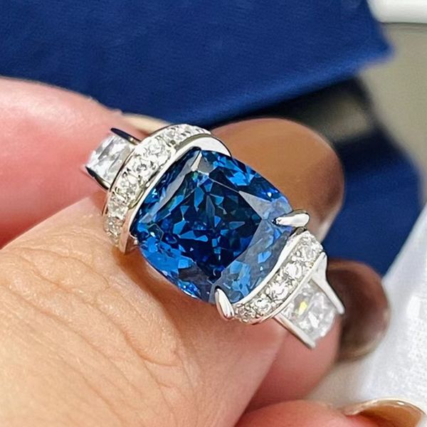 s925 silver diamond cluster ring square raydean cut high carbon diamond ring female blue diamond ring, Golden;silver
s925 silver diamond cluster ring square raydean cut high carbon diamond ring female blue diamond ring, Golden;silver