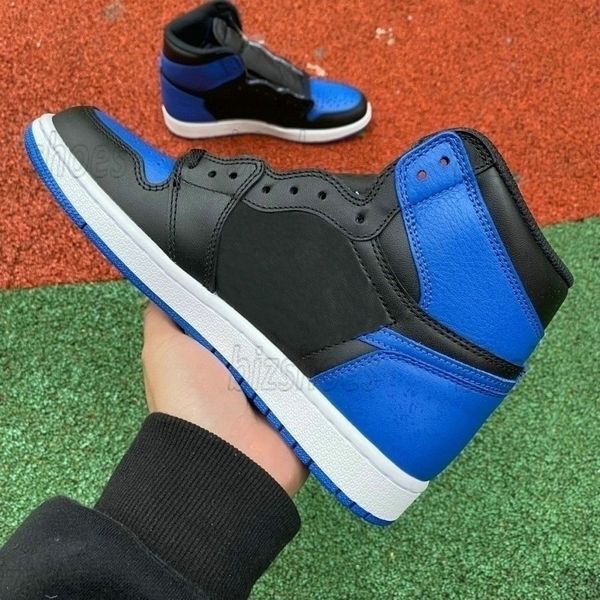 mens women 1 1s high og royal blue basketball shoes jumpman designer leather sneakers black/varsity royal-white 555088-007
mens women 1 1s high og royal blue basketball shoes jumpman designer leather sneakers black/varsity royal-white 555088-007