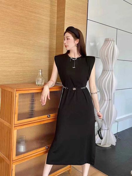 23ss dress one piece dresses womens designer clothing alphabet embroidery chain belt closed waist vest dress womens clothing, Black;gray
23ss dress one piece dresses womens designer clothing alphabet embroidery chain belt closed waist vest dress womens clothing, Black;gray