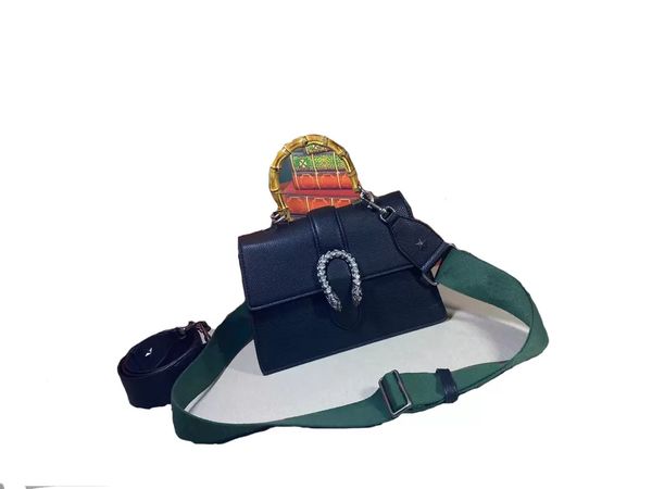 dionysian chain clamshell packages temperament senior bags ball-match fashion shoulder vintage handbags women chains phone bag wallet metall, Black;red
dionysian chain clamshell packages temperament senior bags ball-match fashion shoulder vintage handbags women chains phone bag wallet metall, Black;red