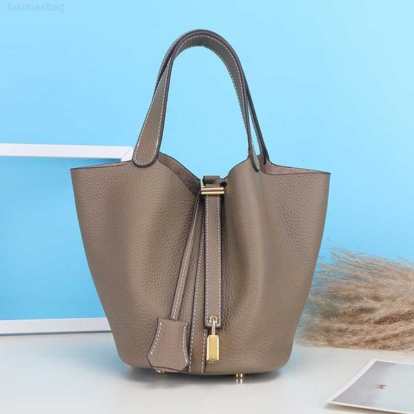 designer luxury vegetable bag women's fashion gold hardware basket portable bucket soft leather casual handbagdml1zovo picotin
designer luxury vegetable bag women's fashion gold hardware basket portable bucket soft leather casual handbagdml1zovo picotin