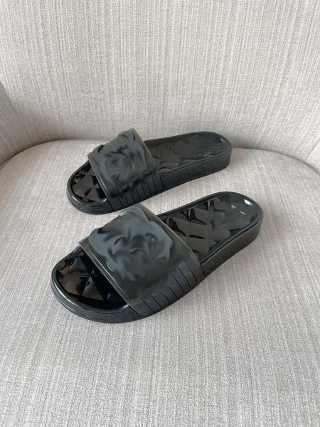 women designer channel shoes pvc jelly sandals womens letter printed luxury summer slipper slides silicone lady flip flops flat shoe sneaker, Black
women designer channel shoes pvc jelly sandals womens letter printed luxury summer slipper slides silicone lady flip flops flat shoe sneaker, Black