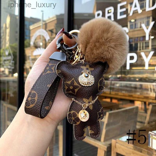 ll2021 fashion brand dog keychain classic chic keyring women men luxury car pendant designer key chain trinket jewelry, Slivery;golden
ll2021 fashion brand dog keychain classic chic keyring women men luxury car pendant designer key chain trinket jewelry, Slivery;golden