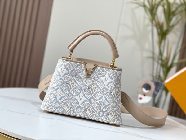 female designer bag tote one shoulder bag crossbody bag gives this handbag modern classical soft leather letter detachable wide strap should
female designer bag tote one shoulder bag crossbody bag gives this handbag modern classical soft leather letter detachable wide strap should