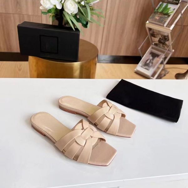 women rubber slide slipper sandals designer slides causal non-slip slides 35-41, Black
women rubber slide slipper sandals designer slides causal non-slip slides 35-41, Black