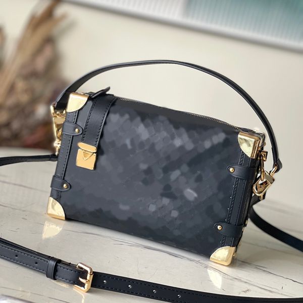soft trunk bags original quality high-end fashion designer shoulder handbags crossbody with box b305
soft trunk bags original quality high-end fashion designer shoulder handbags crossbody with box b305