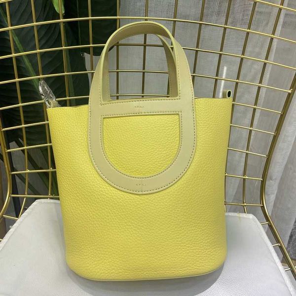 h bag designer luxury bag bucket and winter h layer cow pig nose vegetable basket children's messenger soft leather tote bagkrwmt9ln pi
h bag designer luxury bag bucket and winter h layer cow pig nose vegetable basket children's messenger soft leather tote bagkrwmt9ln pi