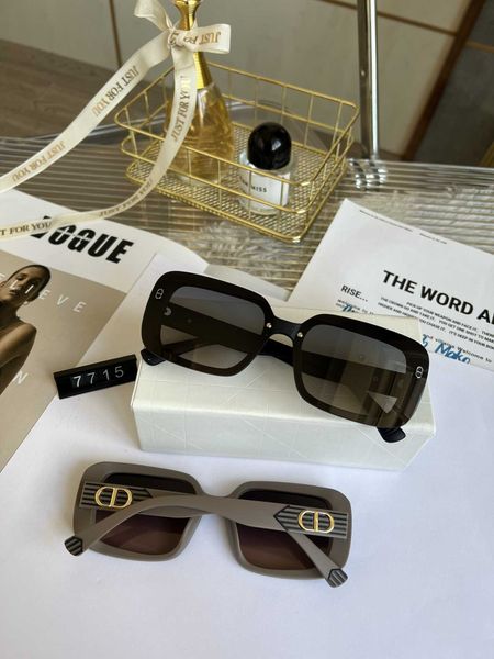 2023 concave shape net red street shoot small box dark glasses female ins style individualized bounce sunglasses, White;black
2023 concave shape net red street shoot small box dark glasses female ins style individualized bounce sunglasses, White;black