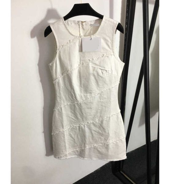 23ss womens designer clothing dress one piece dresses fashion raw edge waist slimming denim vest dress womens clothing a1, Black;gray
23ss womens designer clothing dress one piece dresses fashion raw edge waist slimming denim vest dress womens clothing a1, Black;gray