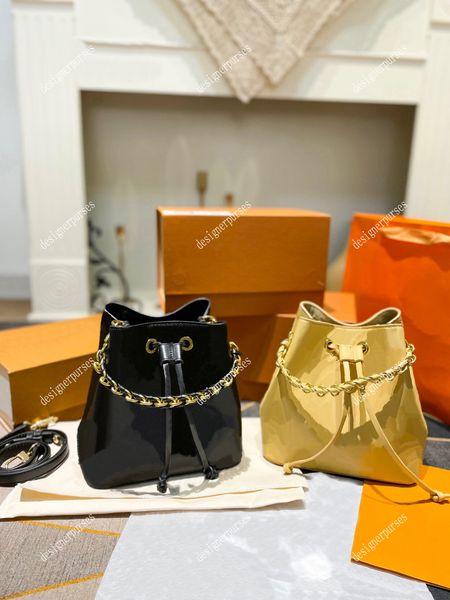 tz classic handbags designer bags luxury leather crossbody bag fashion embossed drawstring bucket bag vintage trend shoulder bags large capa
tz classic handbags designer bags luxury leather crossbody bag fashion embossed drawstring bucket bag vintage trend shoulder bags large capa
