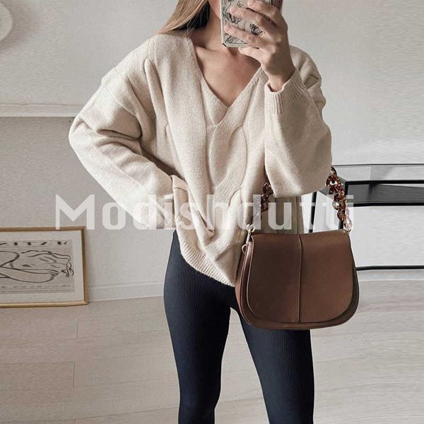 modishdutti 2023 autumn winter women oversized knitted sweater female fashion vintage long sleeve pullover ladies, White;black
modishdutti 2023 autumn winter women oversized knitted sweater female fashion vintage long sleeve pullover ladies, White;black