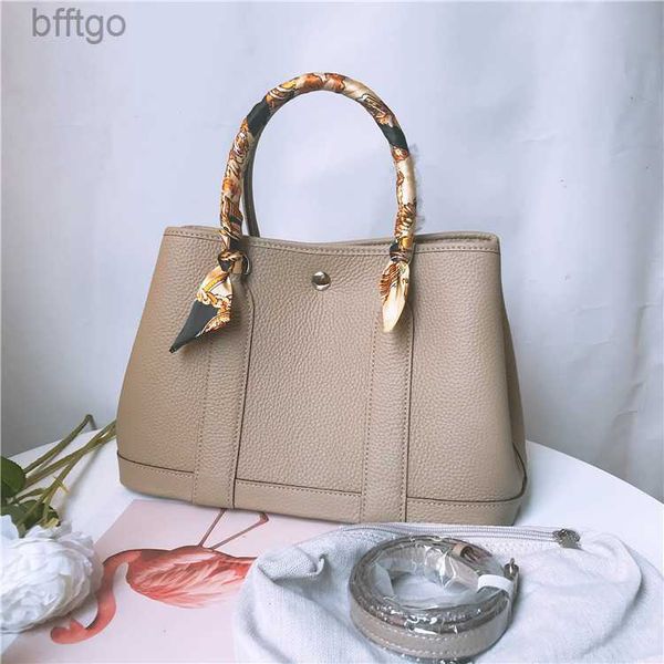 herms's designer garden party bags for women new women's baotou layer cowhide litchi pattern fashion handheld one shoulder crossbo
herms's designer garden party bags for women new women's baotou layer cowhide litchi pattern fashion handheld one shoulder crossbo