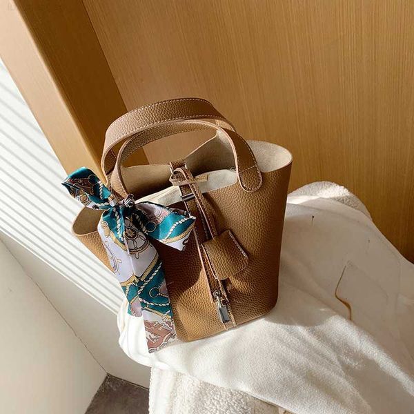 designer luxury women's handbag graffiti vegetable basket fashion versatile bucket bag silk scarf large capacity tidejsl1uzyn picotin
designer luxury women's handbag graffiti vegetable basket fashion versatile bucket bag silk scarf large capacity tidejsl1uzyn picotin