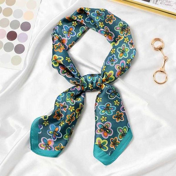 sarongs 70*70cm colorful flowers print square scarf women bandana hairband lady head wraps female shawl fashion neckerchief p230403, Blue;gray
sarongs 70*70cm colorful flowers print square scarf women bandana hairband lady head wraps female shawl fashion neckerchief p230403, Blue;gray