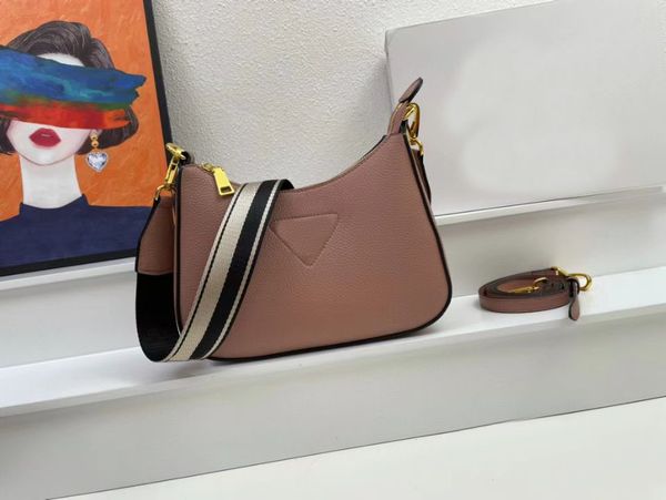 women's fashion designer dinner bag fashion letter metal decoration real leather sewn dress bag show party wedding handheld one shoulde
women's fashion designer dinner bag fashion letter metal decoration real leather sewn dress bag show party wedding handheld one shoulde