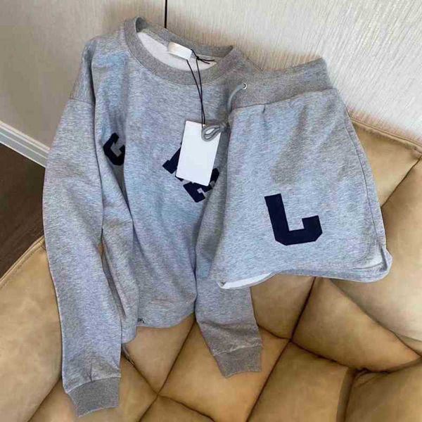 women's tracksuits brand casual cloth letter leisure suit female spring and summer round neck loose, Gray
women's tracksuits brand casual cloth letter leisure suit female spring and summer round neck loose, Gray