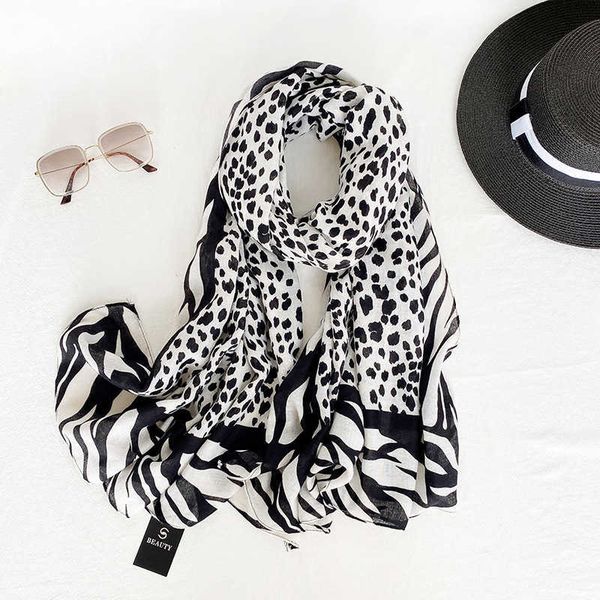 sarongs 2022 autumn/winter new imitation cotton and linen scarf ins wind silk scarf leopard pattern spotted shawl p230403, Blue;gray
sarongs 2022 autumn/winter new imitation cotton and linen scarf ins wind silk scarf leopard pattern spotted shawl p230403, Blue;gray
