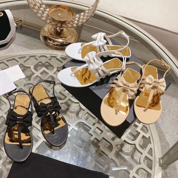 2023 designer luxury bow flat flip-flops slide slippers fashion womens 100% leather apricot/black/white outdoor casua slides sandals lady no
2023 designer luxury bow flat flip-flops slide slippers fashion womens 100% leather apricot/black/white outdoor casua slides sandals lady no