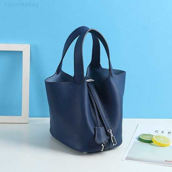 designer luxury bag h first layer lychee grain cow leather bucket silver buckle fashion portable vegetable basket women's bagvkn7tq8d p
designer luxury bag h first layer lychee grain cow leather bucket silver buckle fashion portable vegetable basket women's bagvkn7tq8d p