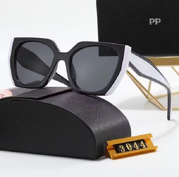 2023 new fashion sunglasses luxury sunglasses goggles beach sunglasses men's and women's classic 4-color and box, White;black
2023 new fashion sunglasses luxury sunglasses goggles beach sunglasses men's and women's classic 4-color and box, White;black