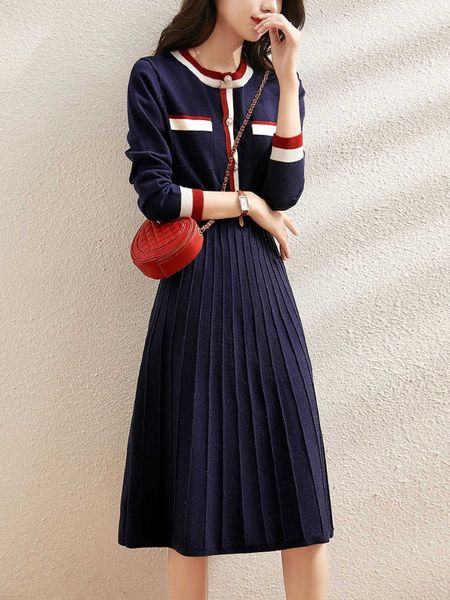 autumn and winter waist slimming cover belly navy blue mid-length bottoming skirt 2023 new small fragrant knitted dress a-line, Black;gray
autumn and winter waist slimming cover belly navy blue mid-length bottoming skirt 2023 new small fragrant knitted dress a-line, Black;gray