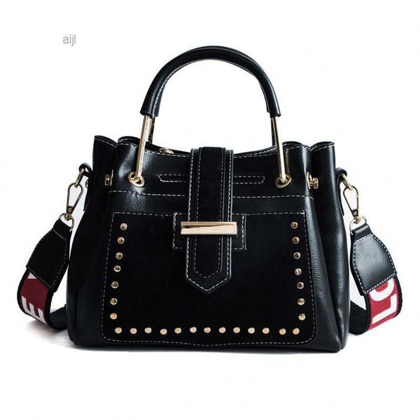 for woman toto bag handbag designer sac a main femme kabelka kabelky big size bucket hand bags be0292
for woman toto bag handbag designer sac a main femme kabelka kabelky big size bucket hand bags be0292