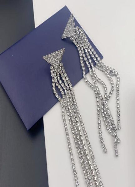 charm fashion temperament designer letter tassel earrings stud luxury women earring female party wedding lovers gift engagement je5194254, Golden
charm fashion temperament designer letter tassel earrings stud luxury women earring female party wedding lovers gift engagement je5194254, Golden