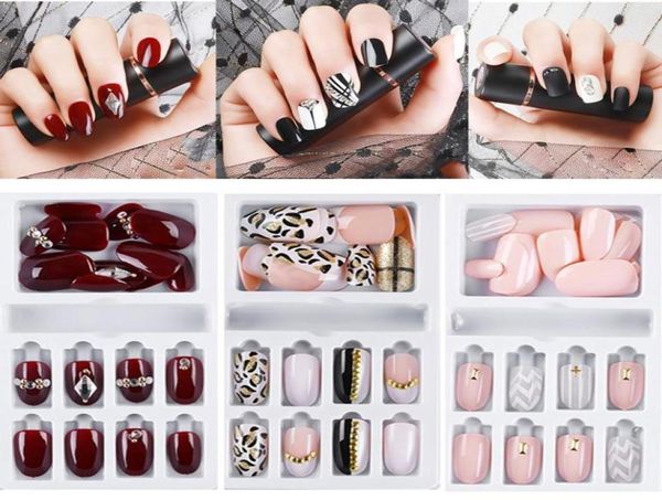 24pcs false nail with designs artificial full nail tips set detachable fake nails decorated press on nails art fake extension6843632, Red;gold
24pcs false nail with designs artificial full nail tips set detachable fake nails decorated press on nails art fake extension6843632, Red;gold