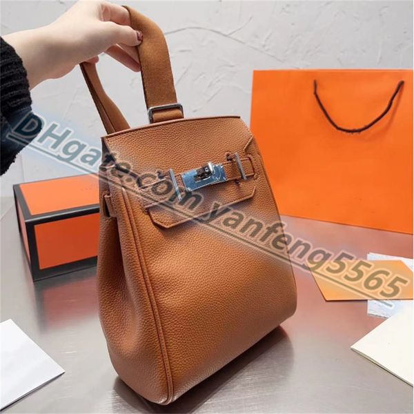 fashion new women's leather waist bag shoulder strap bags crossbody bag solid color classic men's and women's handbag shoulde
fashion new women's leather waist bag shoulder strap bags crossbody bag solid color classic men's and women's handbag shoulde